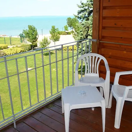 Holiday Hotel 3*